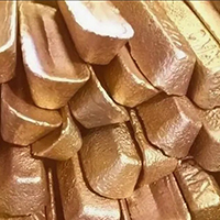 Bronze piglets 